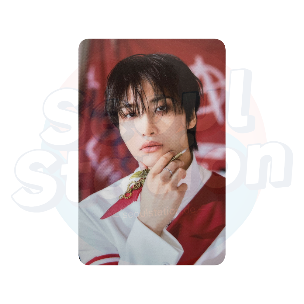 ATEEZ - ANITEEZ IN THE CALLING - ATEEZ X ANITEEZ Pop-Up Store Trading Card - SEONGHWA holding feather