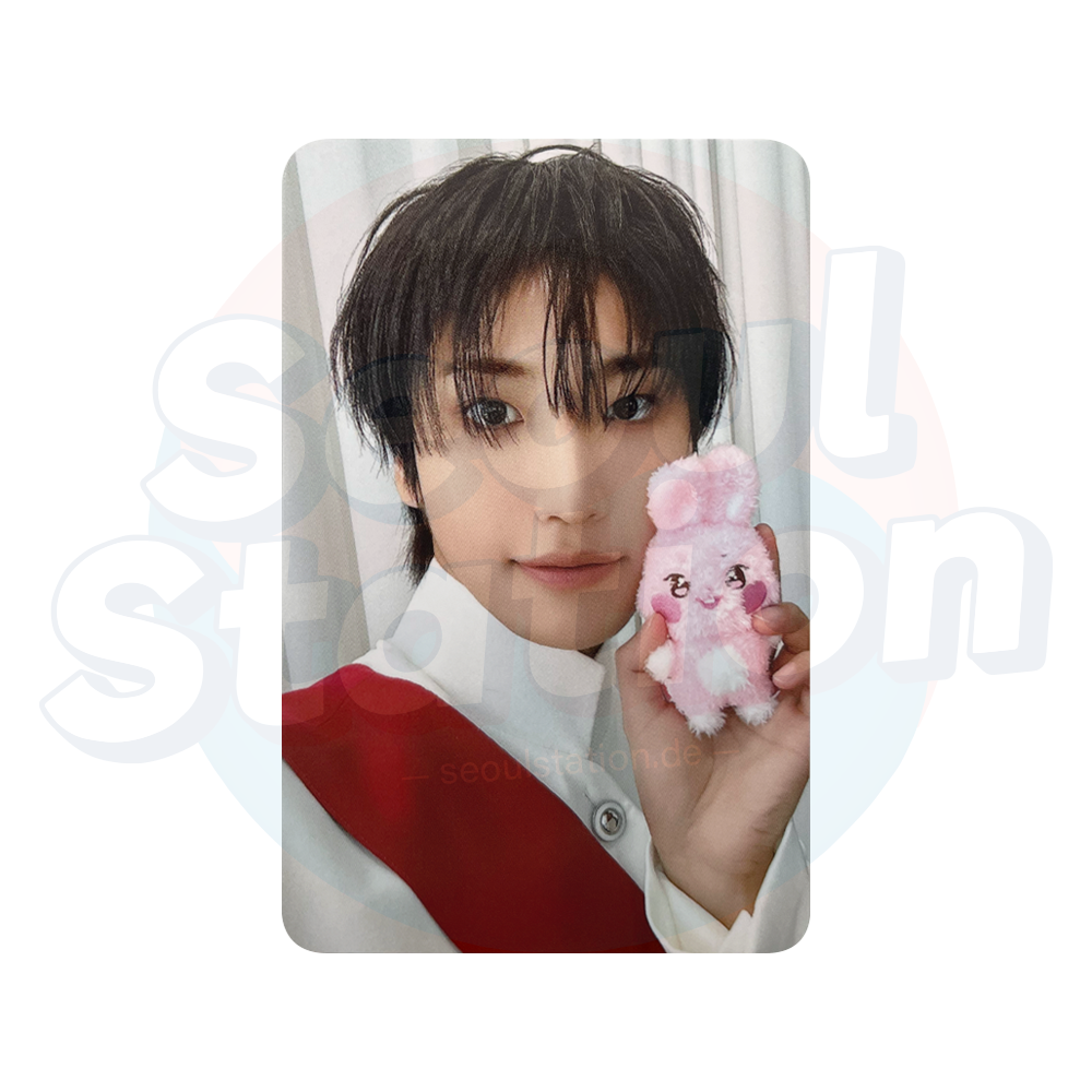 ATEEZ - ANITEEZ IN THE CALLING - ATEEZ X ANITEEZ Pop-Up Store Trading Card - SEONGHWA holding plushie
