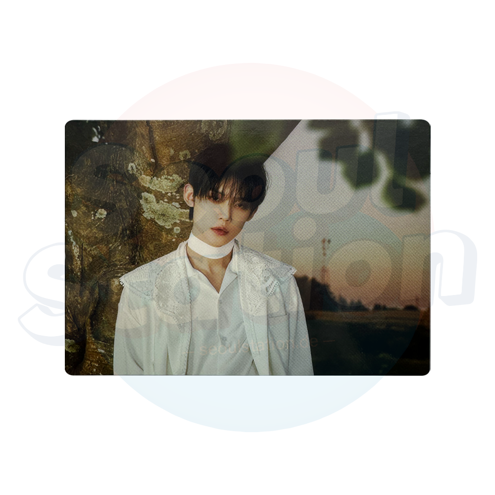 TXT - YEONJUN - 'ACT: LOVESICK' World Tour - Special Photo Card  4/10