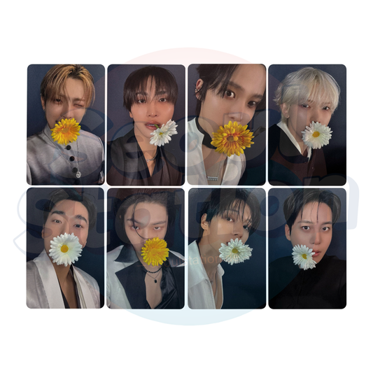 ATEEZ - GOLDEN HOUR Part.4 - PHOTOBOOK Ver. - APPLE MUSIC Photocard