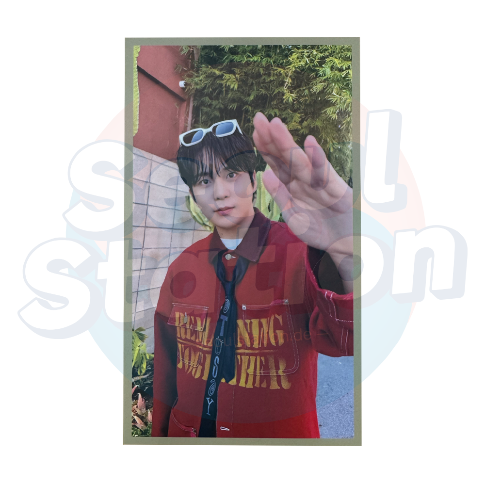 ATEEZ - GOLDEN HOUR Part.1 - Soundwave Lucky Draw Post Card jongho