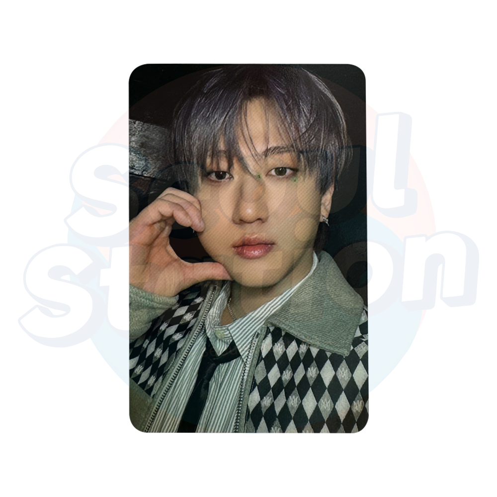 Stray Kids - ATE - Soundwave 2nd Round Lucky Draw Photo Card - SET A (black back) changbin