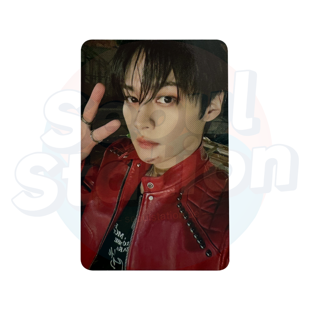 Stray Kids - ATE - Soundwave 2nd Round Lucky Draw Photo Card - SET B (red back) lee know