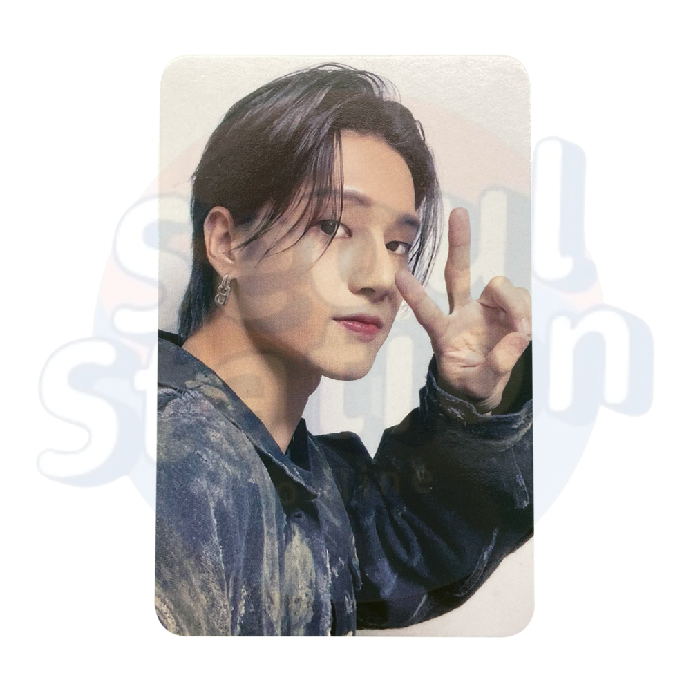 ATEEZ - THE WORLD EP.2 : OUTLAW - Soundwave Lucky Draw Photo Card Wooyoung