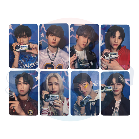 Stray Kids - 2025 Season's Greetings `The Street Kids' - Aladin Photo Card