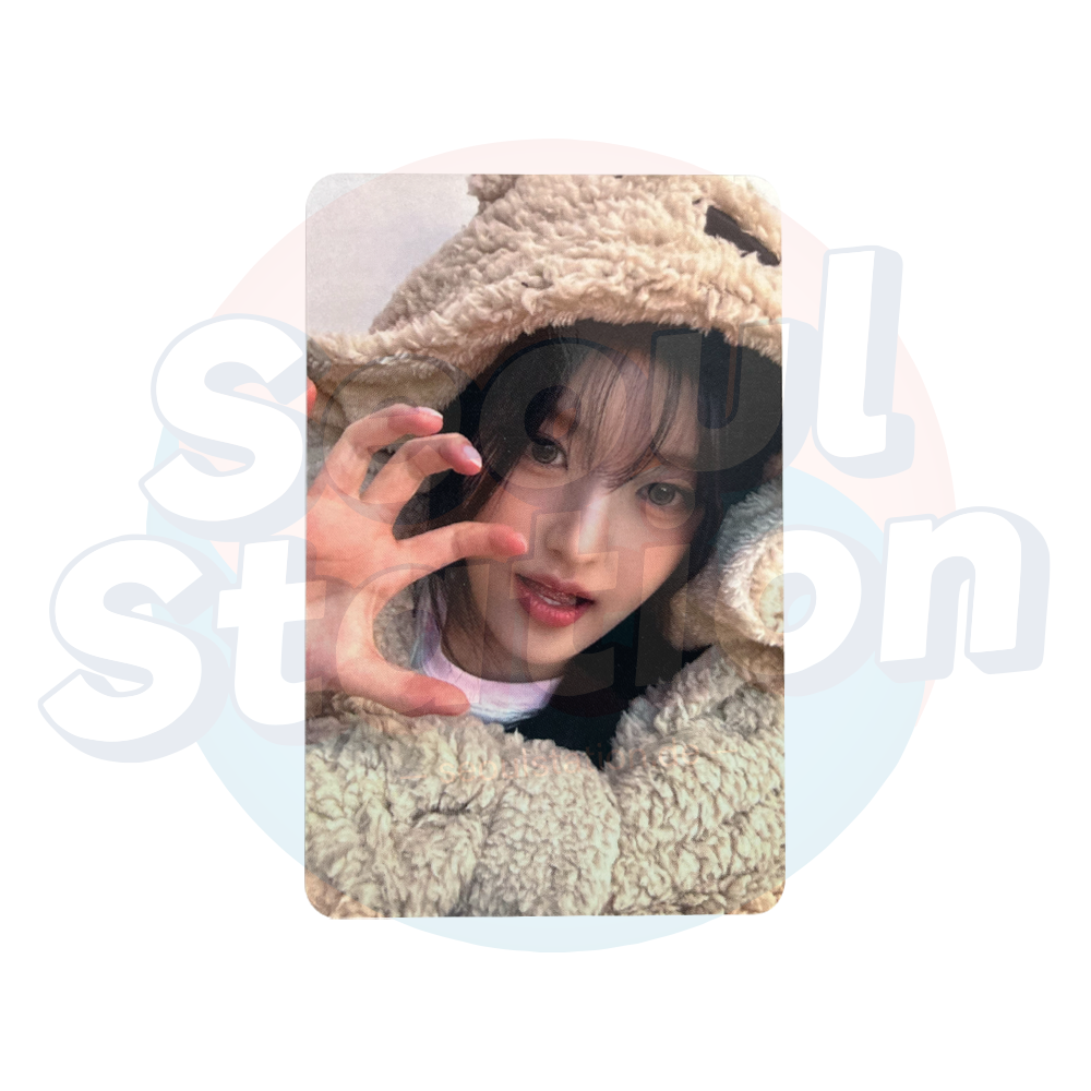 FIFTY FIFTY 'Love Tune' Apple Music Photo Card