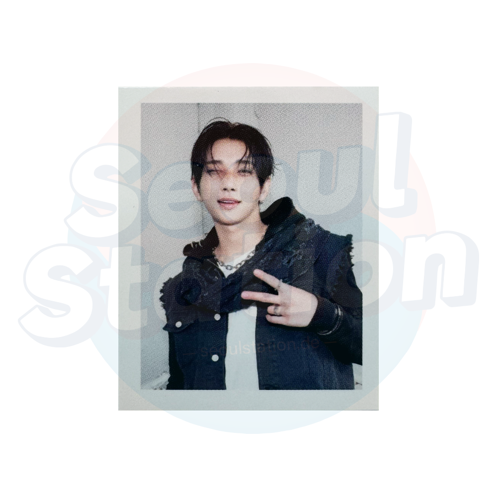 SEVENTEEN - HAPPY BURSTDAY - Photobook Ver. - FANPLEE ID Photo joshua