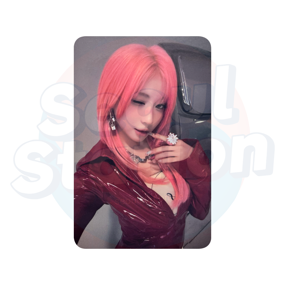 BABYMONSTER - 3rd Mini Album 'CHOOM' - PHOTOBOOK Ver. - YG Select Selfie Photocard (Black Back) asa