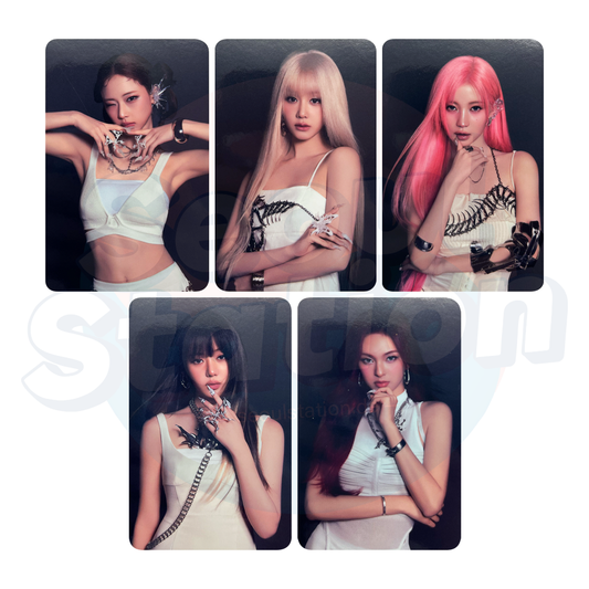 BABYMONSTER - 3rd Mini Album 'CHOOM' - PHOTOBOOK Ver. - YG Select Jacket Photocard (Blue Back)