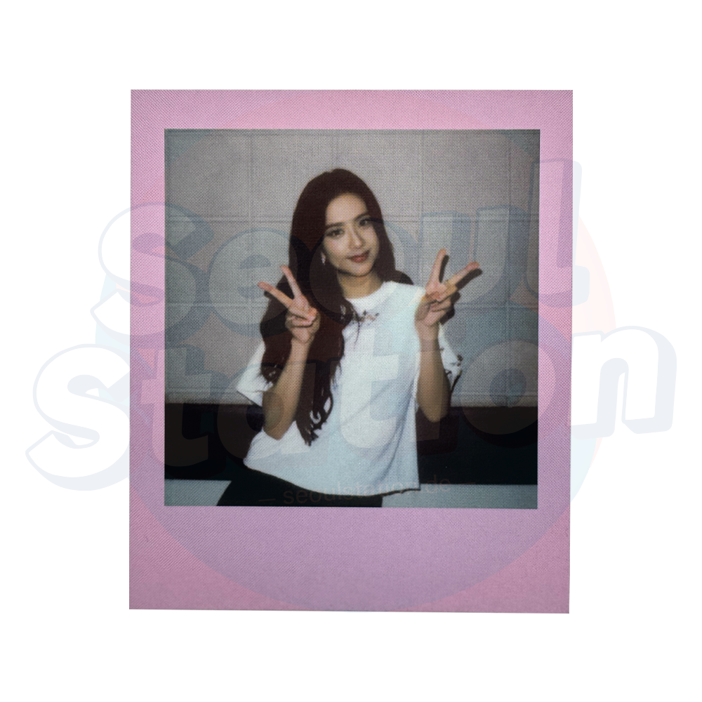 BLACKPINK - 2023 'BORN PINK' World Tour in Seoul - Polaroid jisoo peace signs