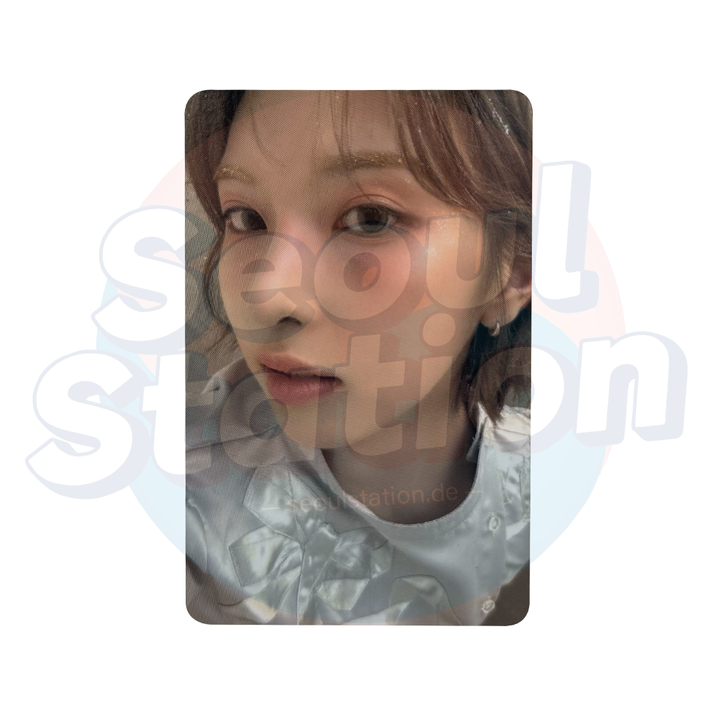 NMIXX - 1st Full Album 'BLUE VALENTINE' - PHOTOBOOK Ver. - APPLE MUSIC Photocard Bae