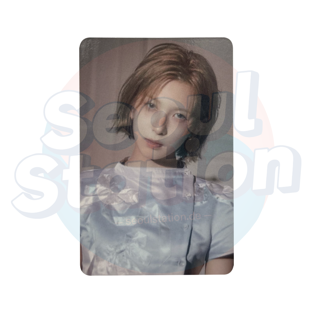 NMIXX - 1st Full Album 'BLUE VALENTINE -  LOVE TOKEN Ver. - APPLE MUSIC Photocard BAE