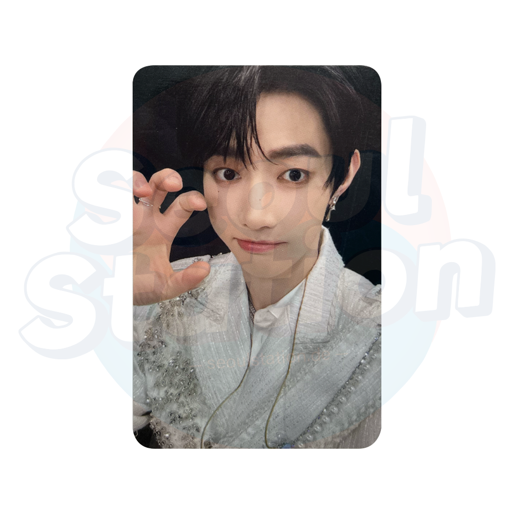 ZEROBASEONE - Special Limited Album 'RE-FLOW' - SOUNDWAVE Photocard zhang hao