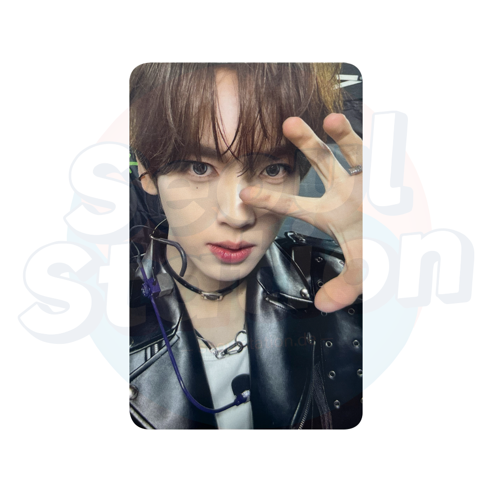 ZEROBASEONE - Special Limited Album 'RE-FLOW' - SOUNDWAVE Photocard yunjin
