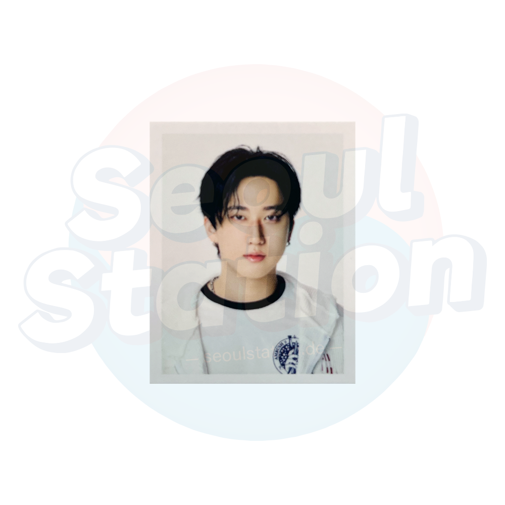 STRAY KIDS - World Tour 'DOMINATE : CELEBRATE' - Official MD ID Photo changbin