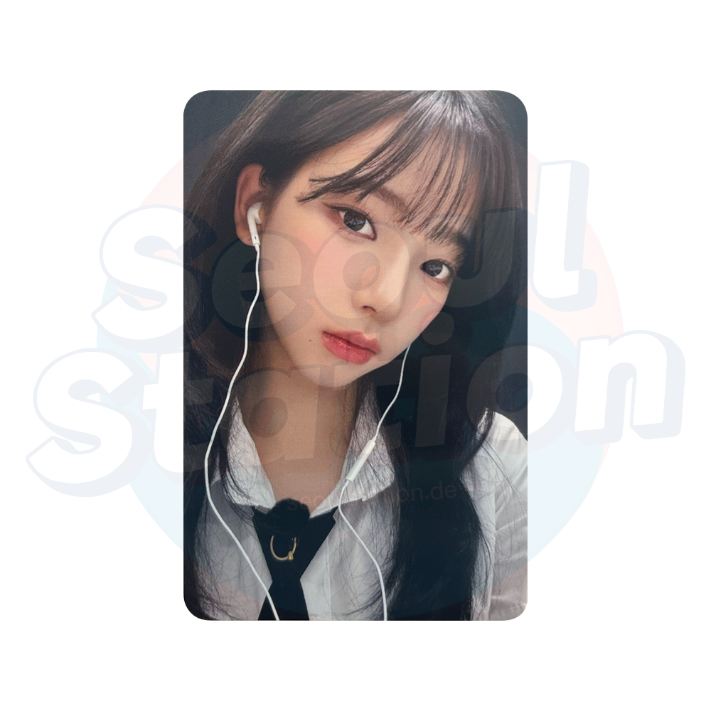 AESPA - 6th Mini Album 'RICH MAN' - EVERLINE Lucky Draw Photocard karina