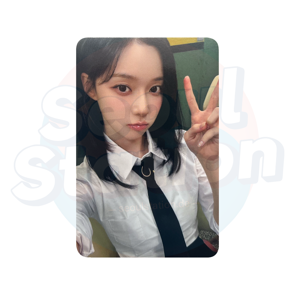 AESPA - 6th Mini Album 'RICH MAN' - EVERLINE Lucky Draw Photocard winter