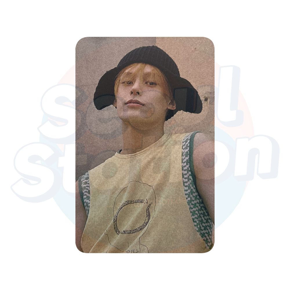 CORTIS - 1st EP 'COLOR OUTSIDE THE LINE' - APPLE MUSIC POB Photocard james