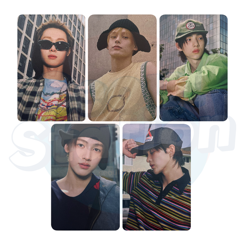 CORTIS - 1st EP 'COLOR OUTSIDE THE LINE' - APPLE MUSIC POB Photocard