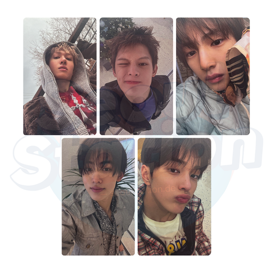 CORTIS - 2nd EP 'GREENGREEN' - WEVERSE Selfie Photocard 