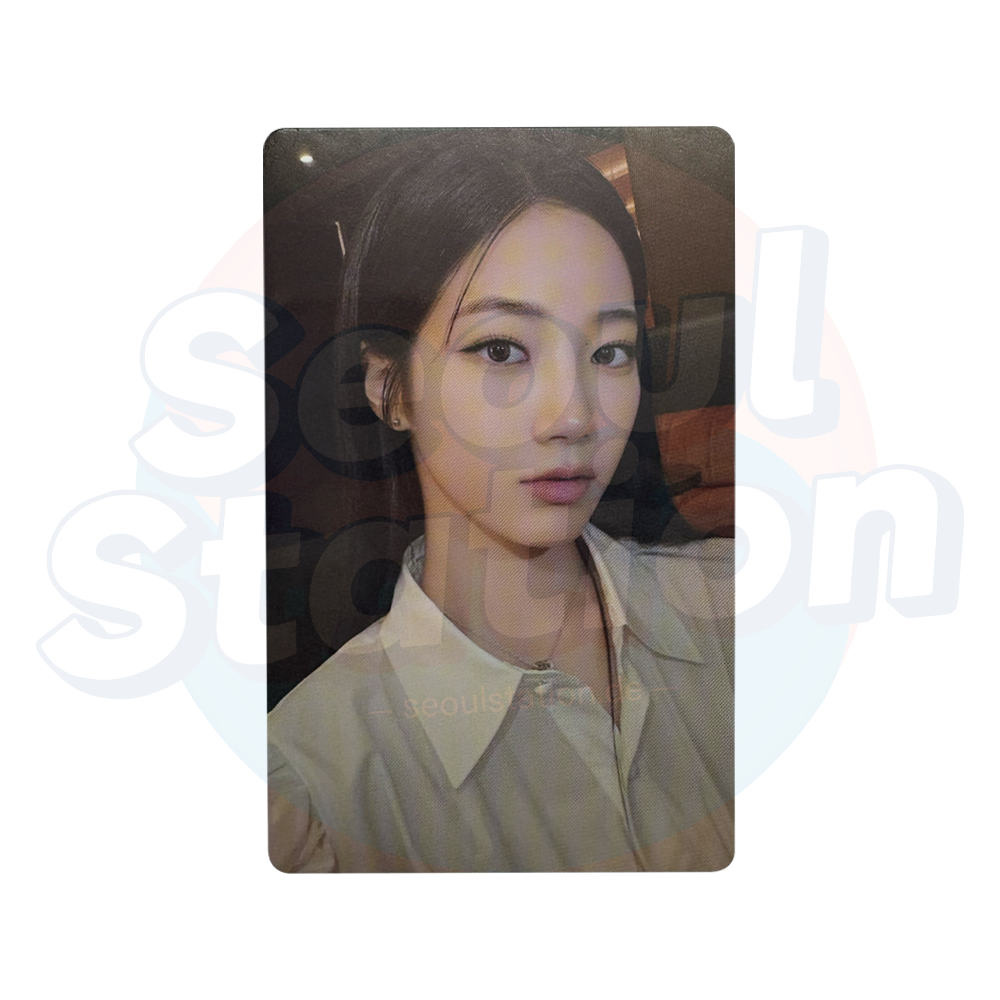 LE SSERAFIM - 4th Mini Album: CRAZY - WEVERSE Special Event Photo Card kazuha