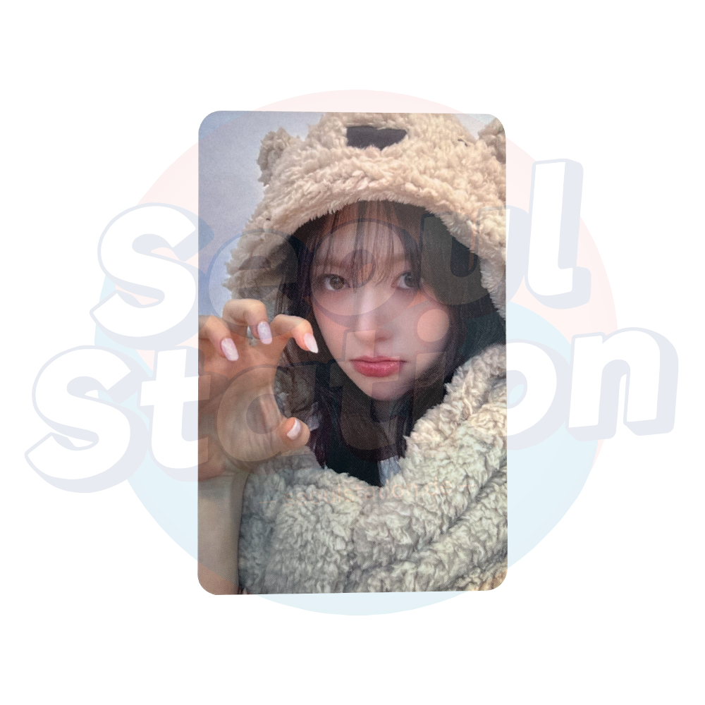 FIFTY FIFTY 'Love Tune' Apple Music Photo Card