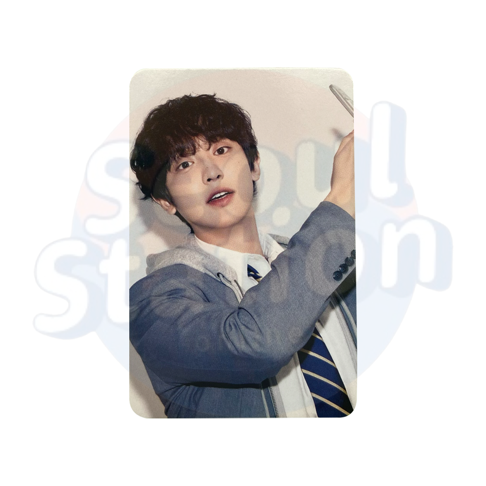 EXO -2024 Season's Greeting -KStarHit Photo Card Chanyeol