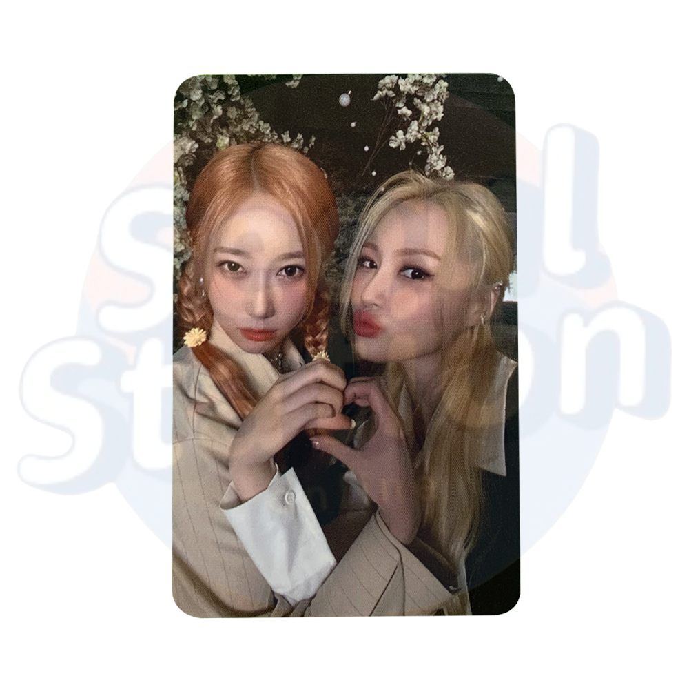 DREAMCATCHER - 2nd Official Fanclub Fanmeeting 'REASON BOUTIQUE' - Unit Trading Cards (15-23) handong & siyeon 18