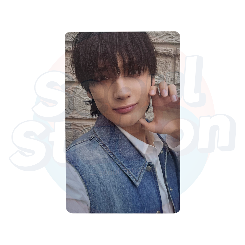 TXT - The Star Chapter : 'SANCTUARY' - WEVERSE Fansign Event Photo Card huening kai