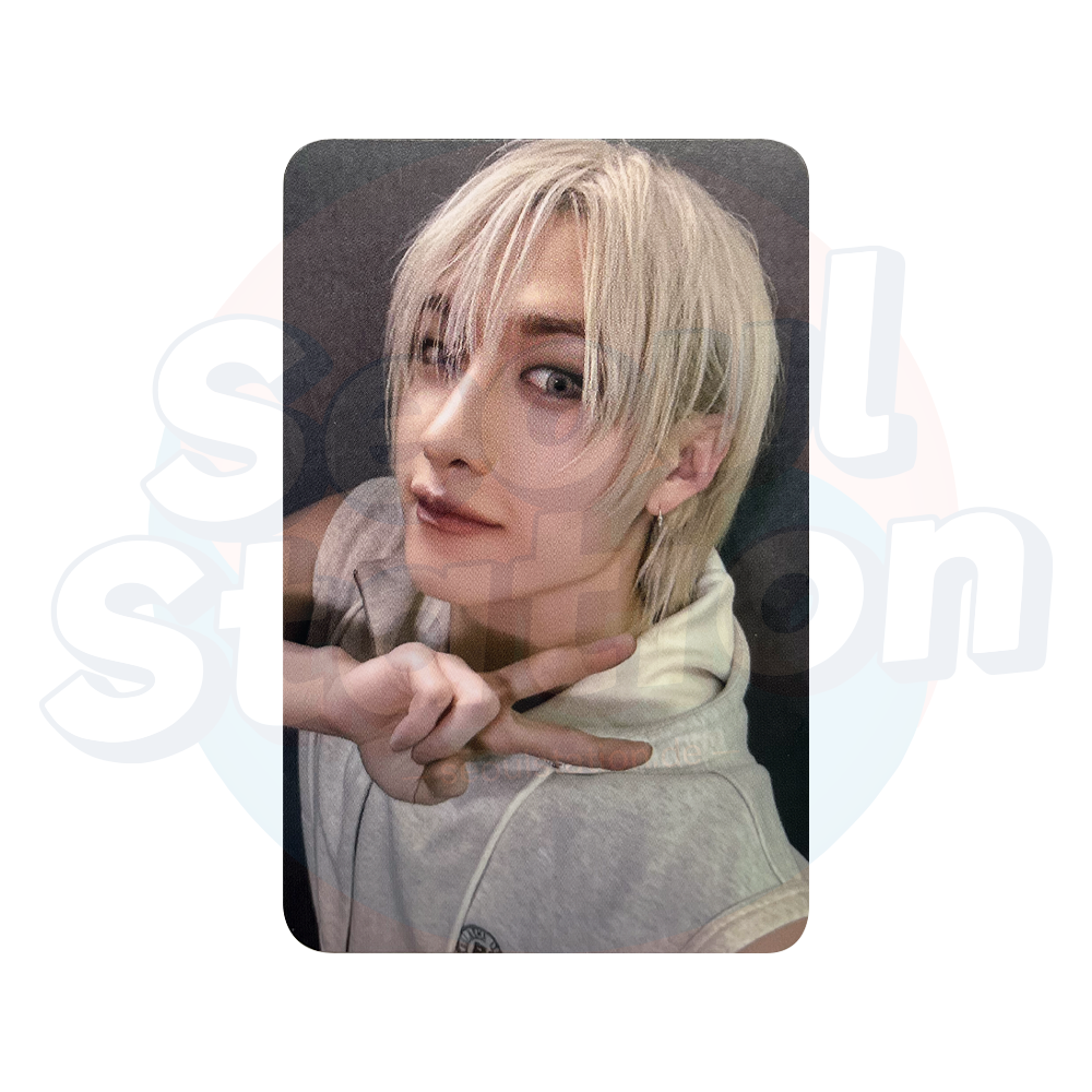 STRAY KIDS - SKZ IT TAPE 'DO IT' - YES24 Photocard bang chan