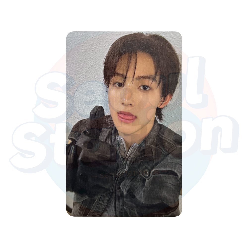 CORTIS - 1st EP 'COLOR OUTSIDE THE LINE' - WEVERSE Special Gift Event Photocard seonghyeon