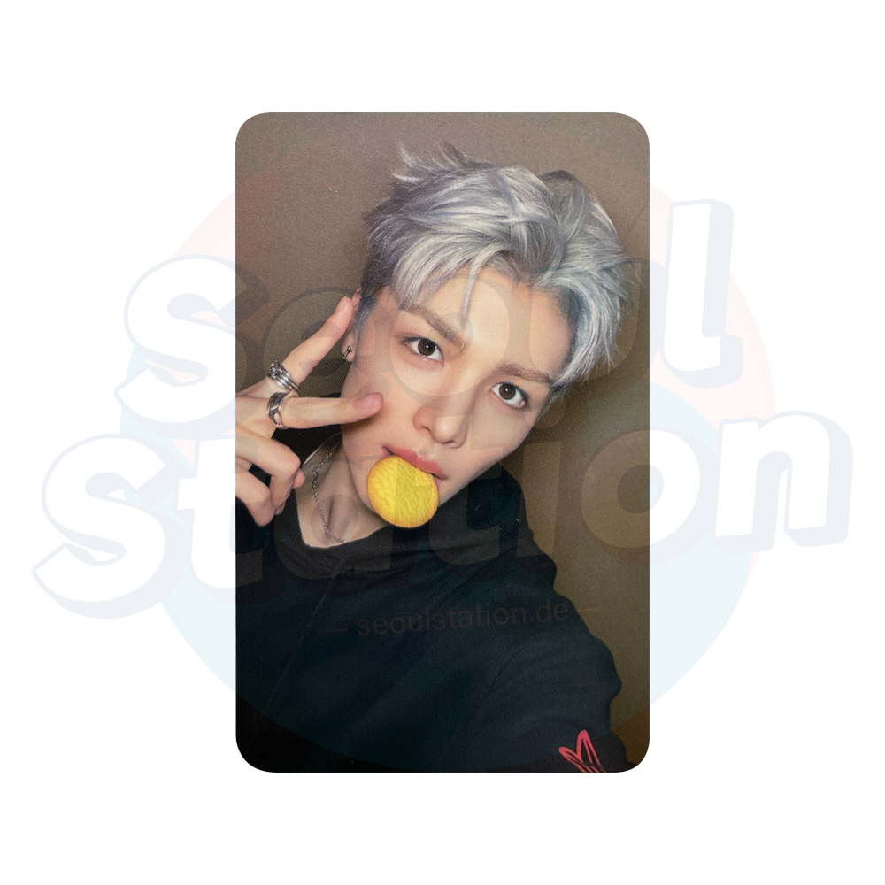 &TEAM - 1st Korean Mini Album BACK TO LIFE - WITHMUU Lucky Draw Event Photocard maki