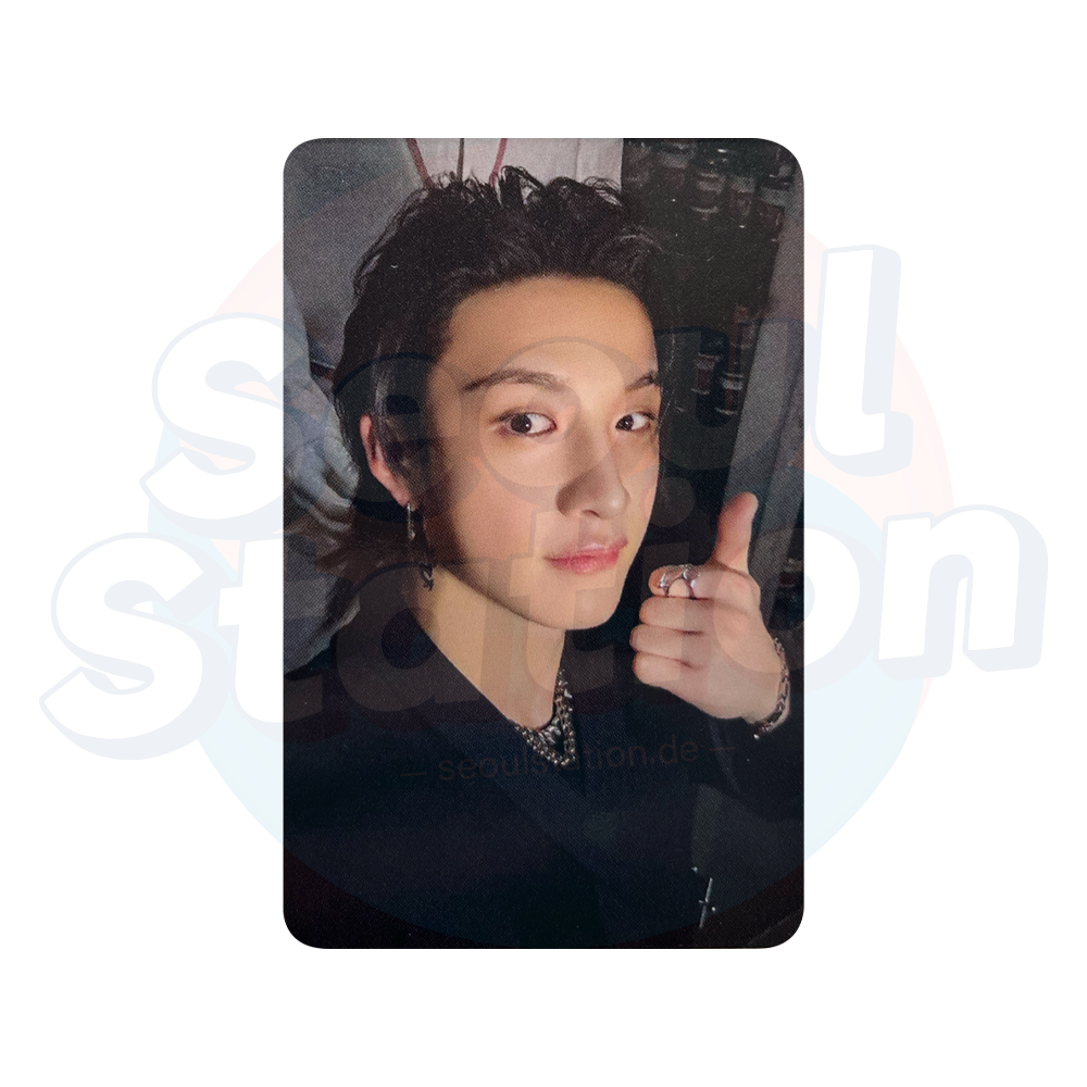 STRAY KIDS - SKZ IT TAPE 'DO IT' - APPLE MUSIC Photocard bang chan