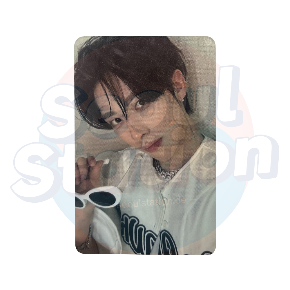 ZEROBASEONE - 1st Full Album 'NEVER SAY NEVER' - APPLE MUSIC Photocard - Digipack Ver. Ricky