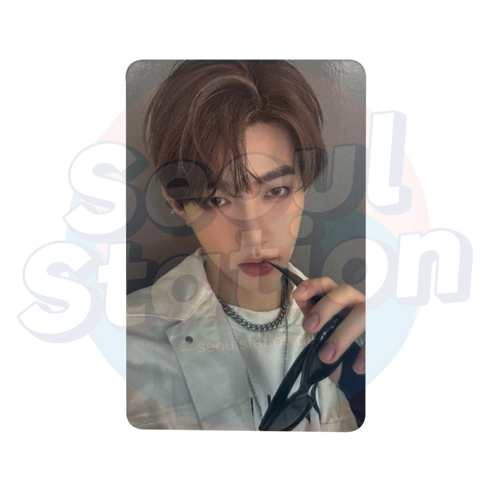 ZEROBASEONE - 1st Full Album 'NEVER SAY NEVER' - APPLE MUSIC Photocard - Digipack Ver. ZhangHao
