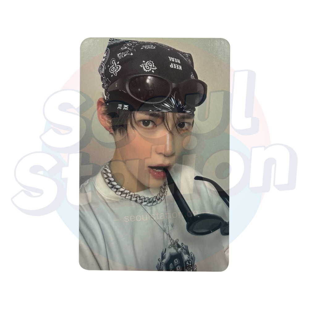 ZEROBASEONE - 1st Full Album 'NEVER SAY NEVER' - APPLE MUSIC Photocard - Digipack Ver. Hanbin