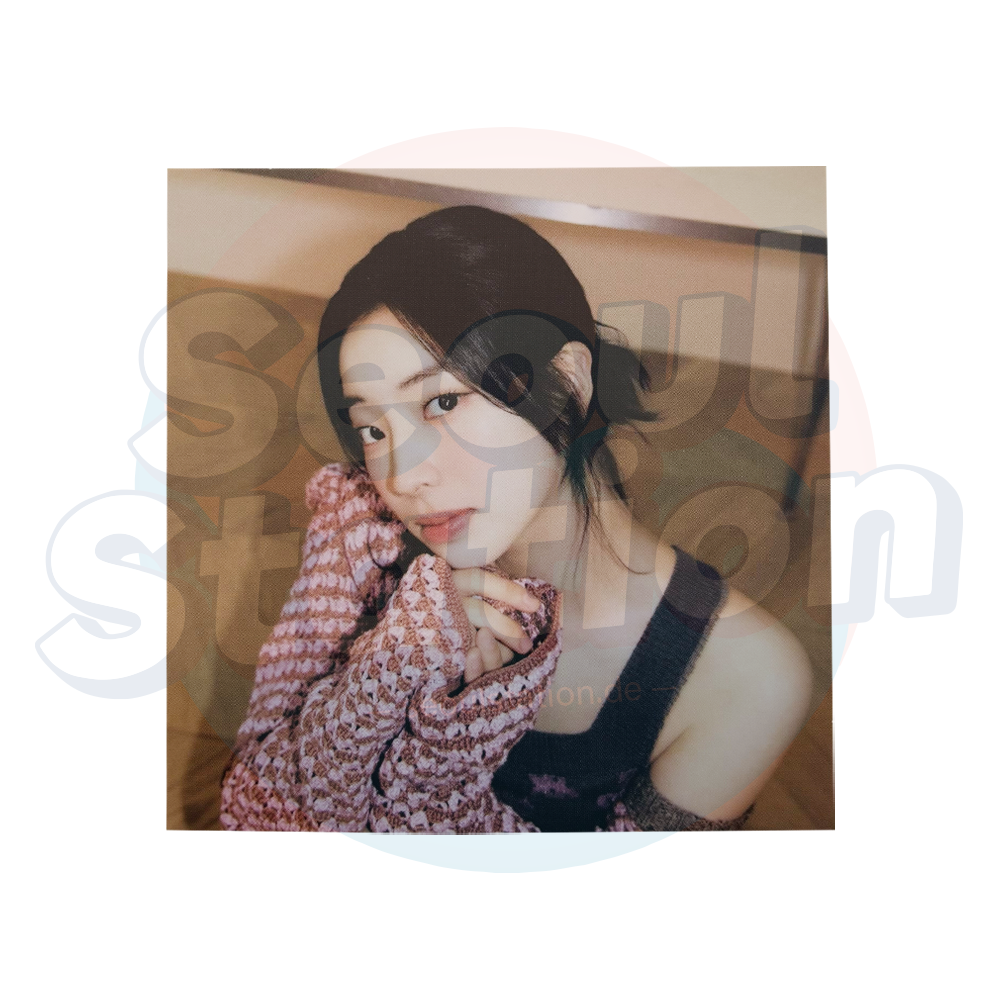 TWICE - 14th Mini Album 'Strategy' - Digipack Postcard Dahyun