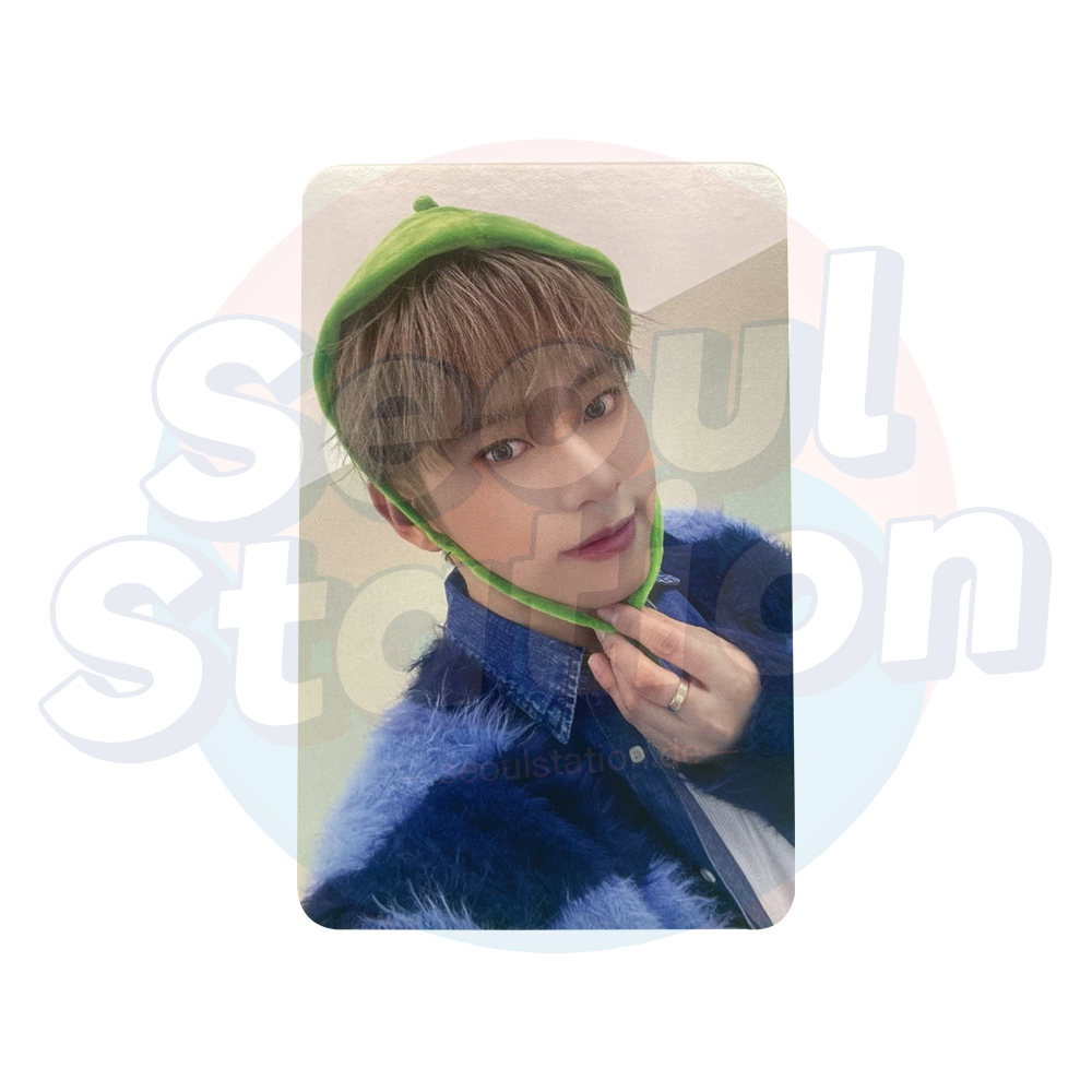 AB6IX - 8th EP: The Future Is Ours: Found -  Apple Music Photo Cards Donghyun Frog