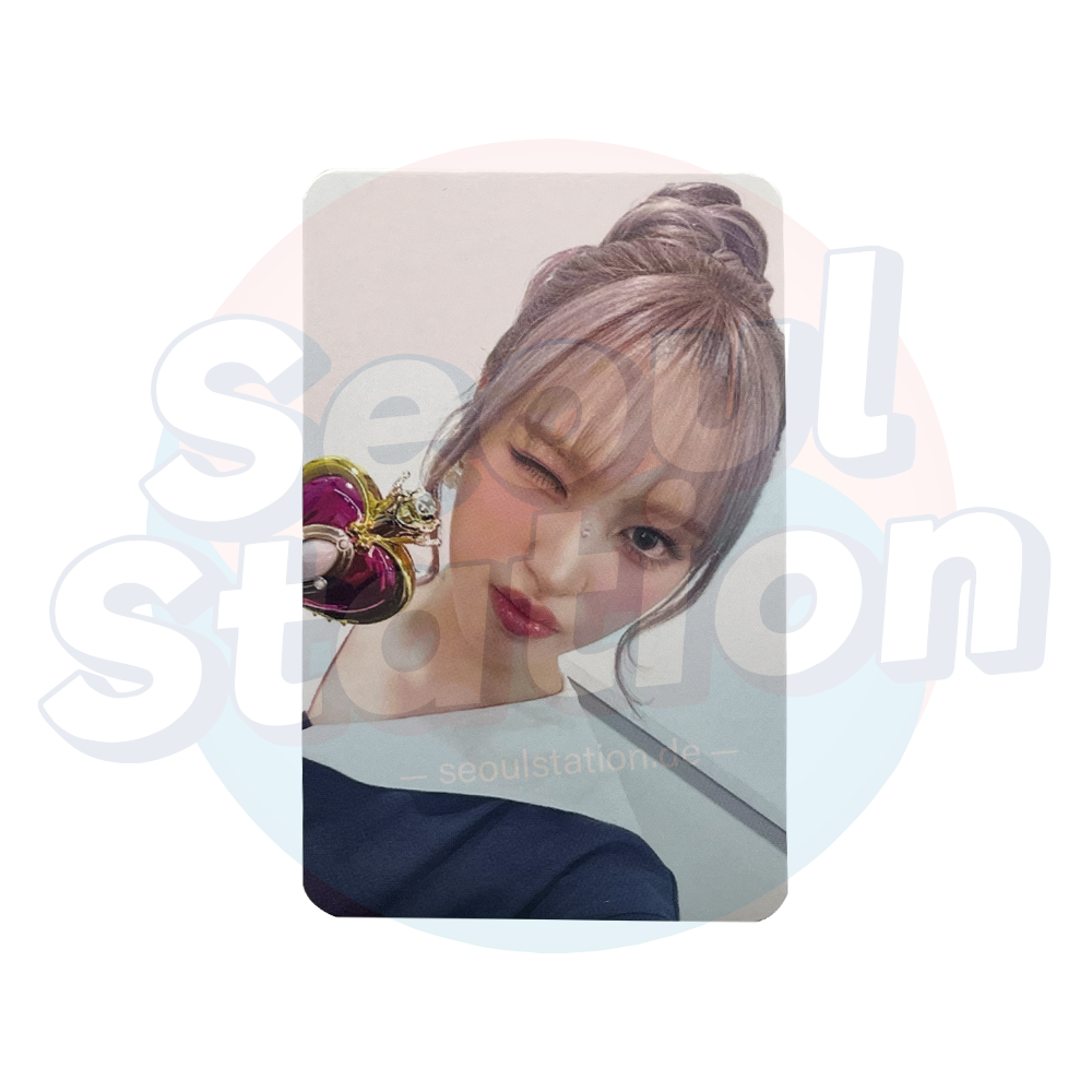 IVE - The 2nd EP 'IVE SWITCH' - Soundwave 2nd Lucky Draw Photo Card (Blue Back) Liz