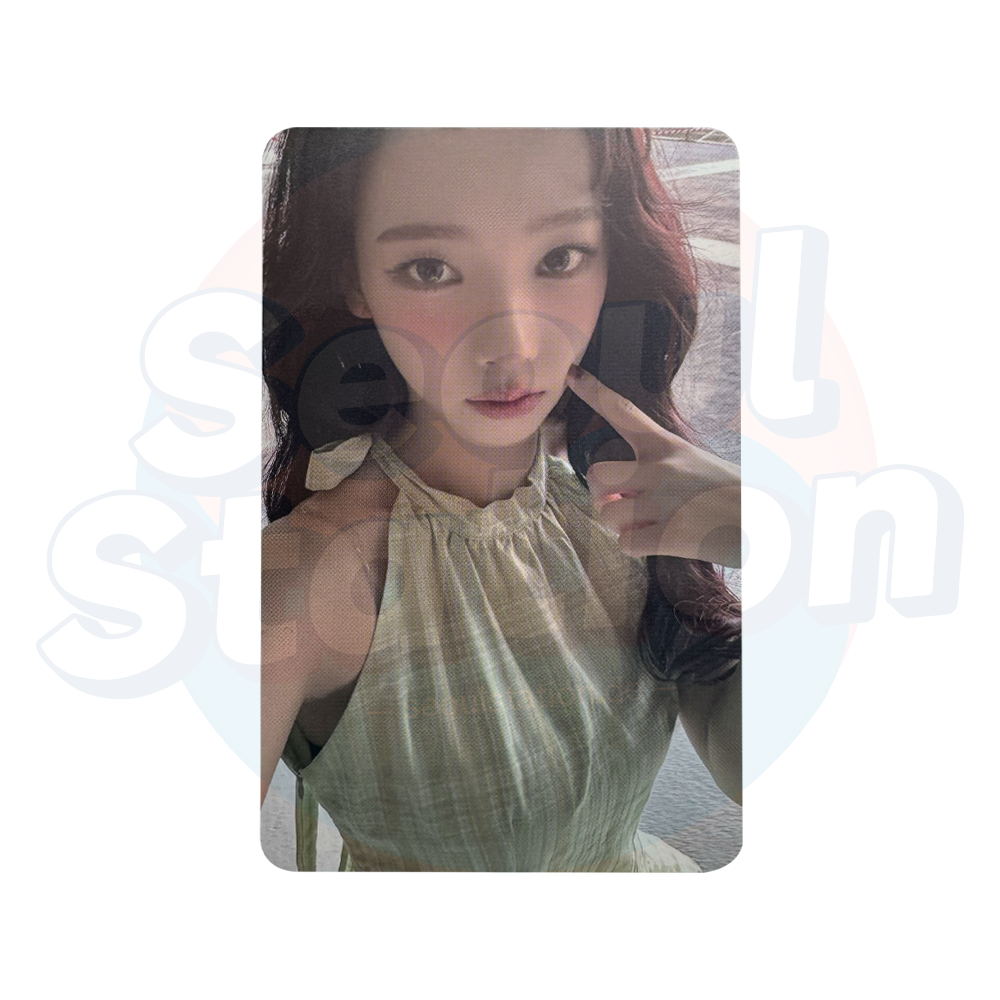 aespa - Whiplash - SM Town Lucky Draw Photo Card karina