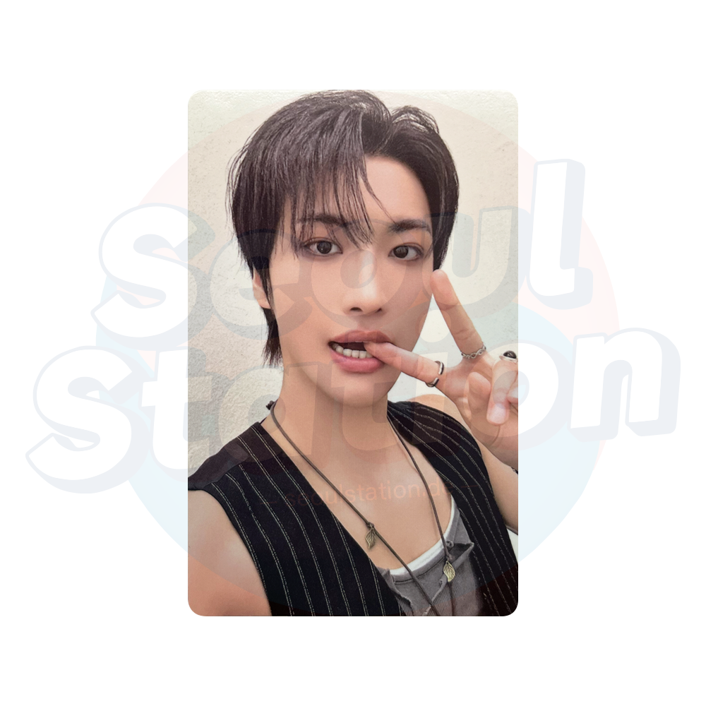 ATEEZ - 2025 World Tour 'TOWARDS THE LIGHT : WILL TO POWER' - KQ SHOP Playcode Photocard seonghwa