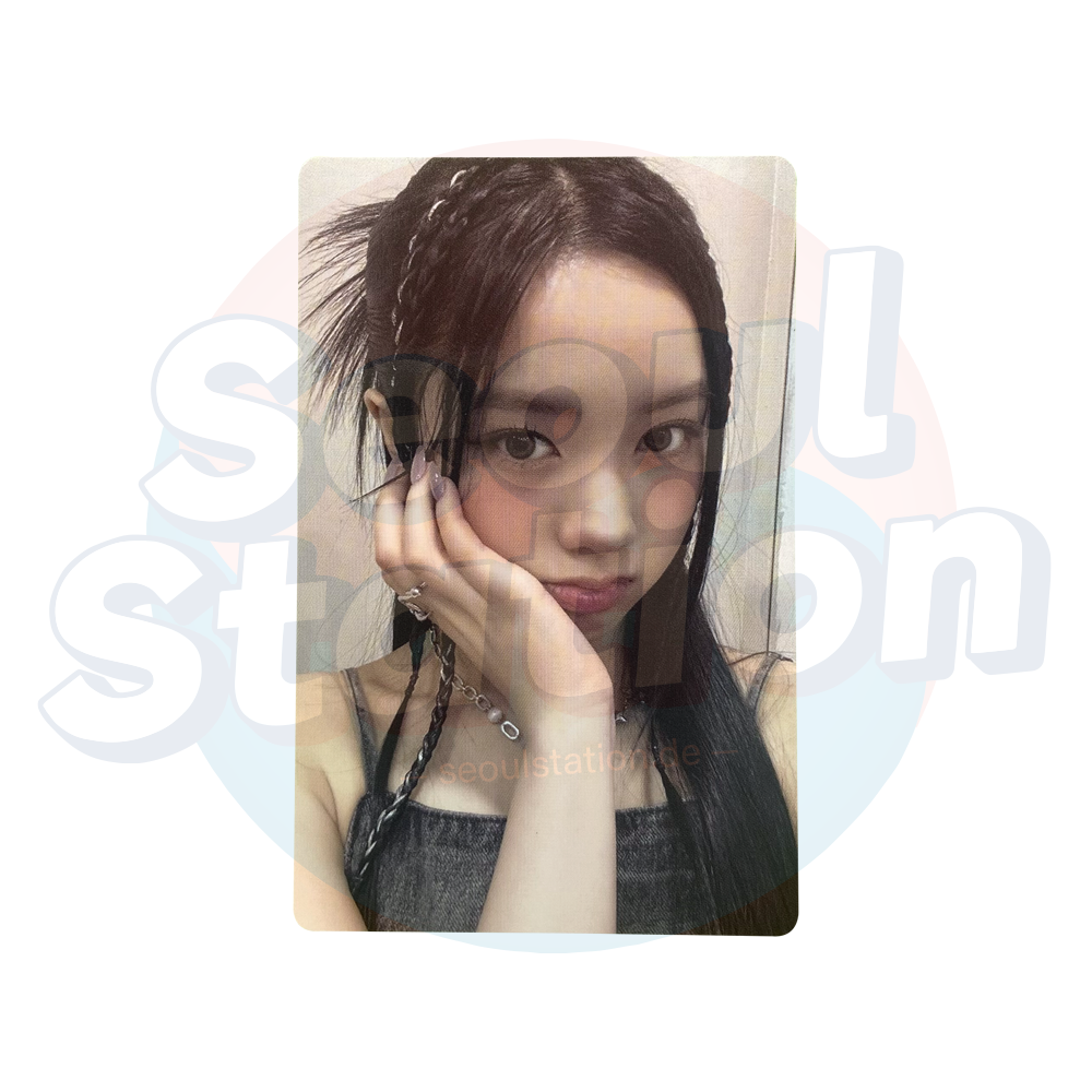 UNIS - 1st Mini Album 'WE UNIS' - F&F Shop Photo Cards Elisia