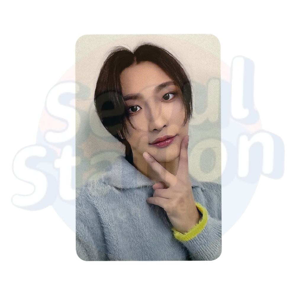 ATEEZ - THE WORLD EP.FIN : WILL - With Mu U Lucky Draw Photo Card (Blue Lettering) seonghwa