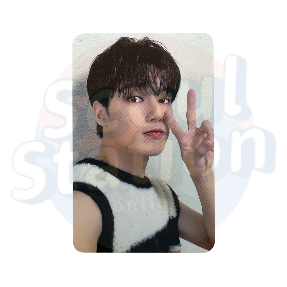 ATEEZ - THE WORLD EP.FIN : WILL - With Mu U Lucky Draw Photo Card (Blue Lettering) wooyoung