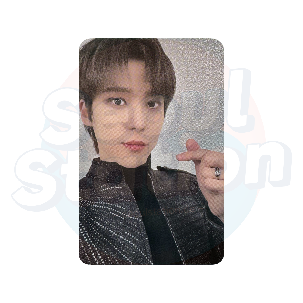 ATEEZ - 2025 World Tour 'IN YOUR FANTASY' In Incheon - MD Photocard - Ver. A yunho