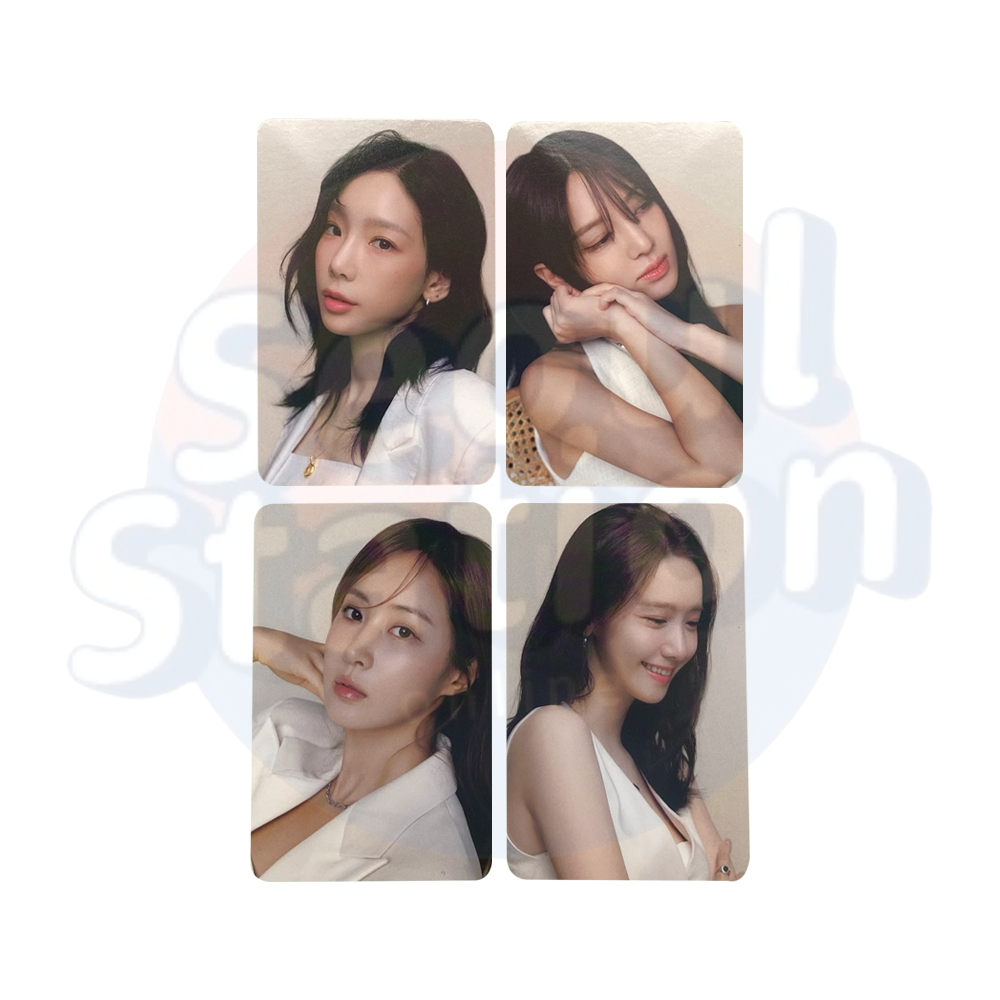 GIRLS' GENERATION -2024 Season's Greeting - KStarHit Photo Card all