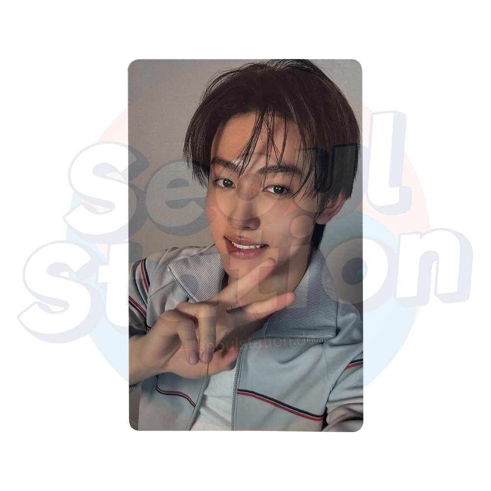 CORTIS - 2nd EP 'GREENGREEN' - WEVERSE STUDIO CHOOM Photocard (Ver. A) Seonghyeon