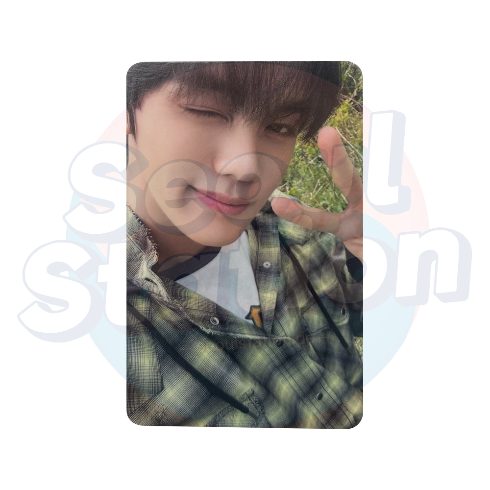 ZEROBASEONE - 1st Full Album 'NEVER SAY NEVER' - APPLE MUSIC Unreleased Photocard