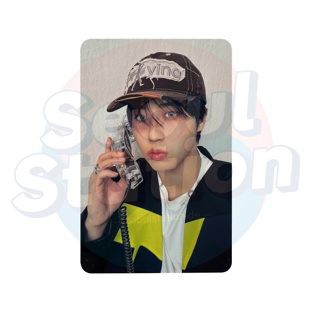 STRAY KIDS - 4th Studio Album 'KARMA' - SKZOO ALBUM Ver. - Photocard - SELFIE Ver. Han
