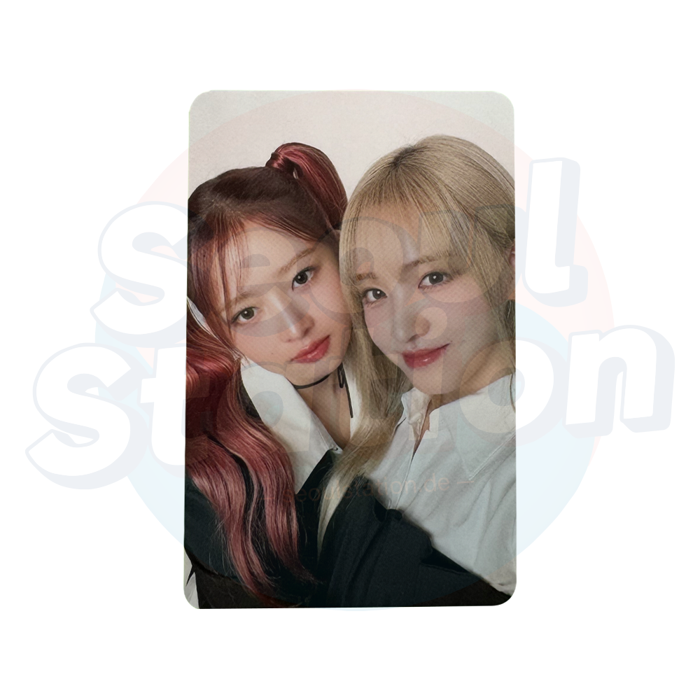 IVE - THE 1ST WORLD TOUR "SHOW WHAT I HAVE" - Official MD Random UNIT Photo Card  rei & liz